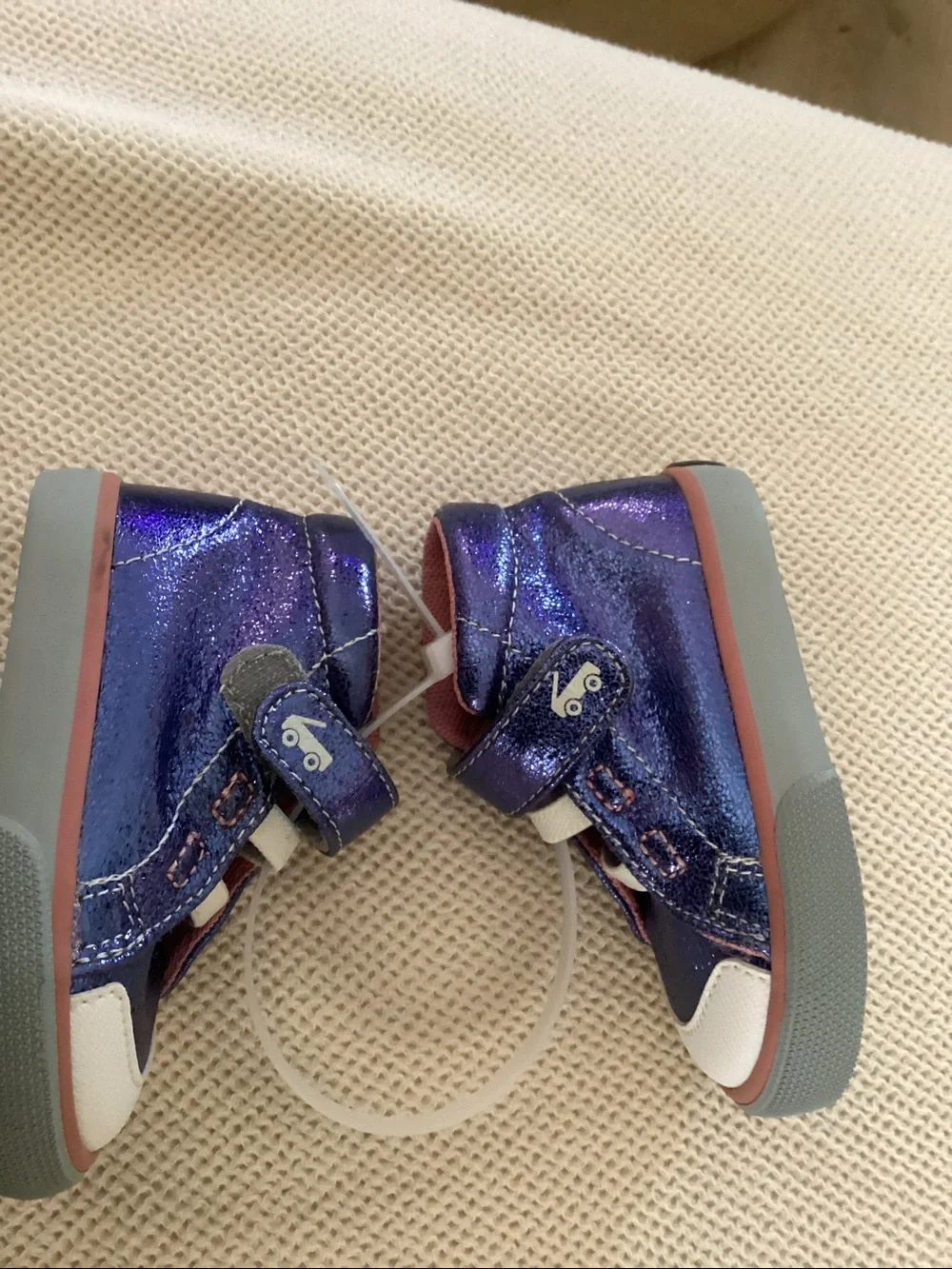 SEE KAI RUN Drew Purple Metallic high top sneakers, Baby Walkers size 4, NWOT